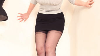 Red XXX en 'Silver Sweater'
